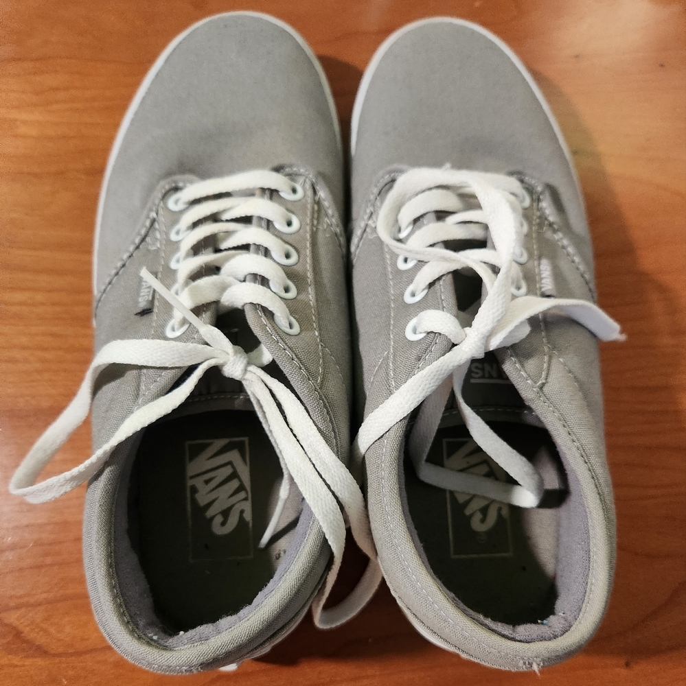 Vans ComfyCush Sneakers Size 9.5